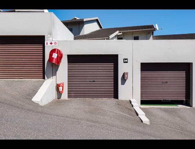 3 BEDROOM TOWNHOUSE SOLD IN BLUFF